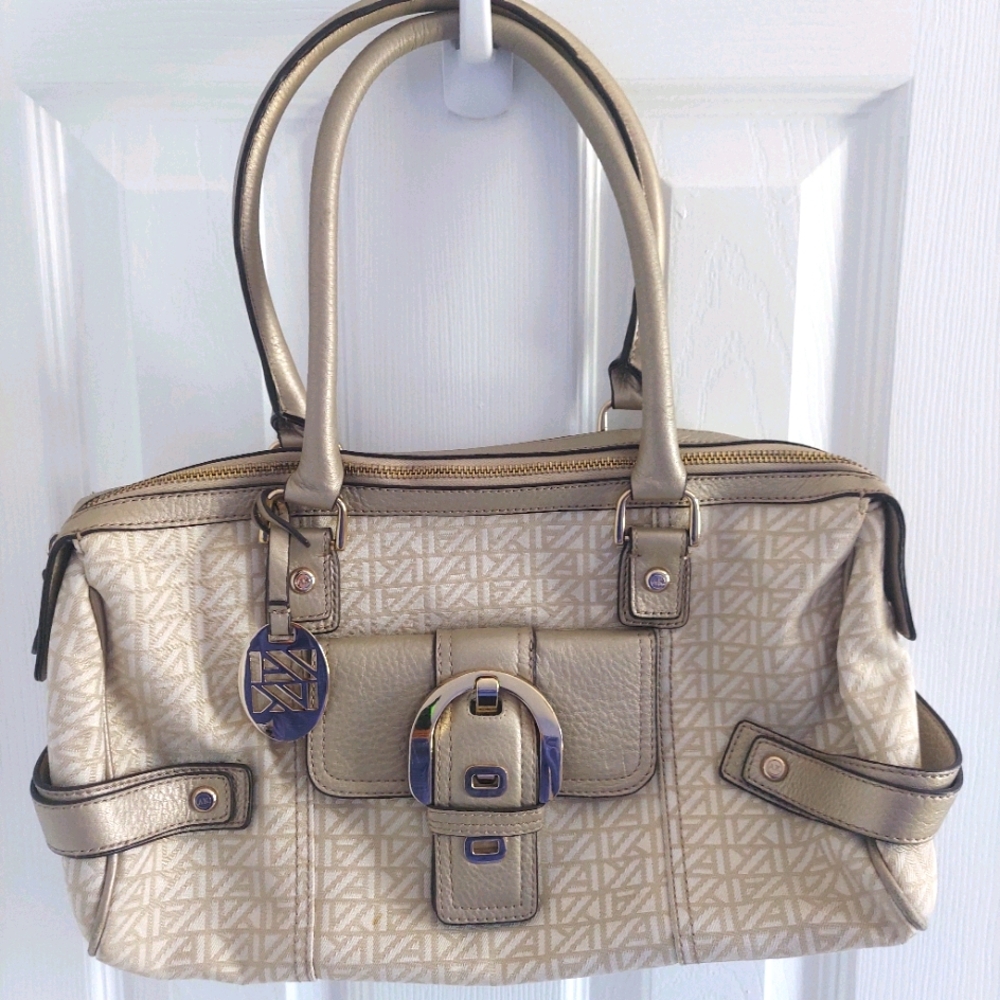 Anne klein shoulder purse